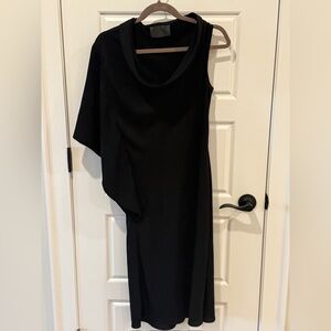Boudicca Elegant Black One-Shoulder Dress
